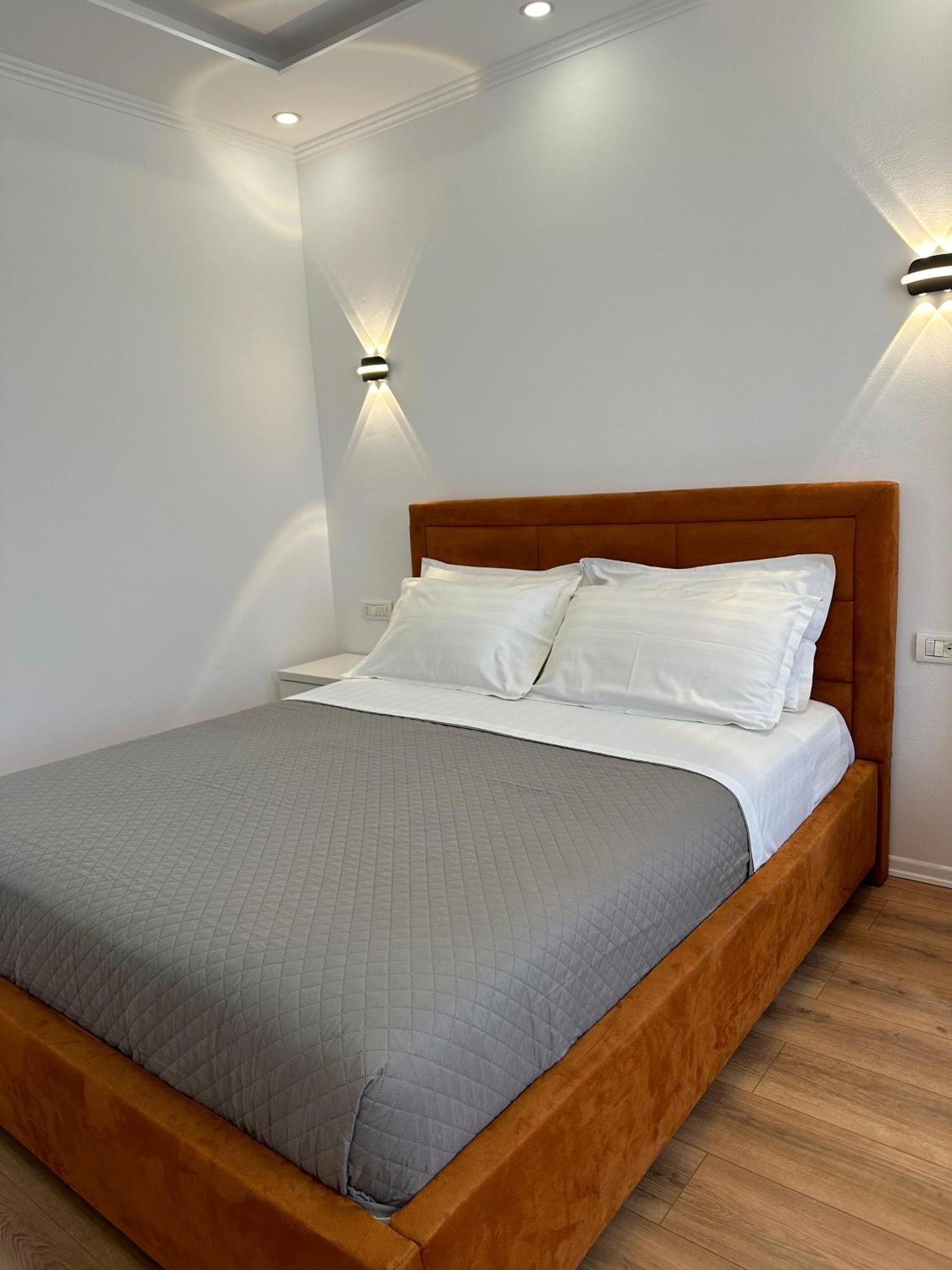 Hotel Arberia Tirana Extérieur photo