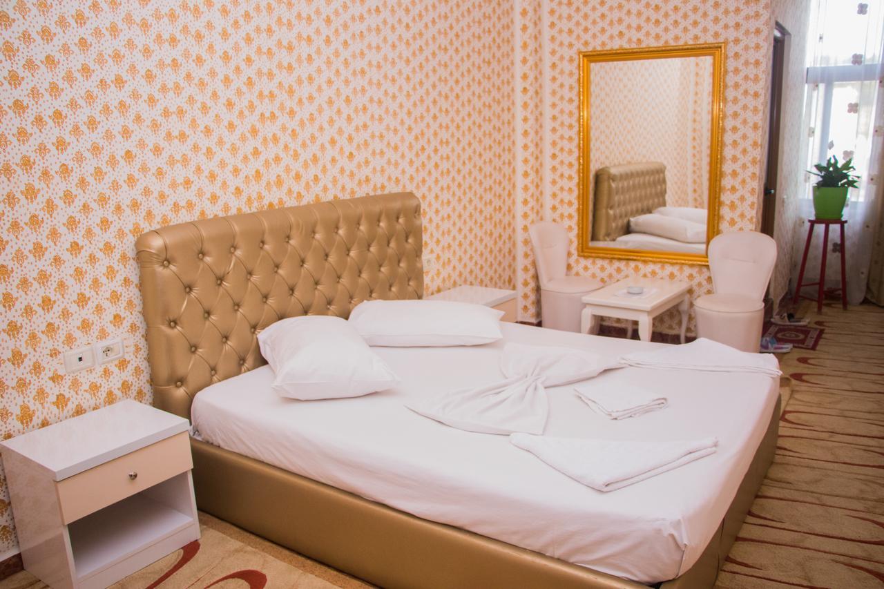 Hotel Arberia Tirana Extérieur photo